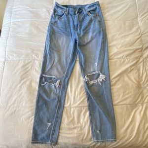 American Eagle mom jeans
